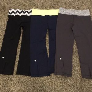 SOLD!!3 pairs Lululemon Gather & Crow crops size 4